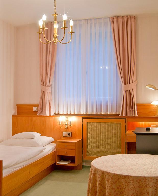 Zum Kranz Garni Hotell Bad Rippoldsau Rom bilde